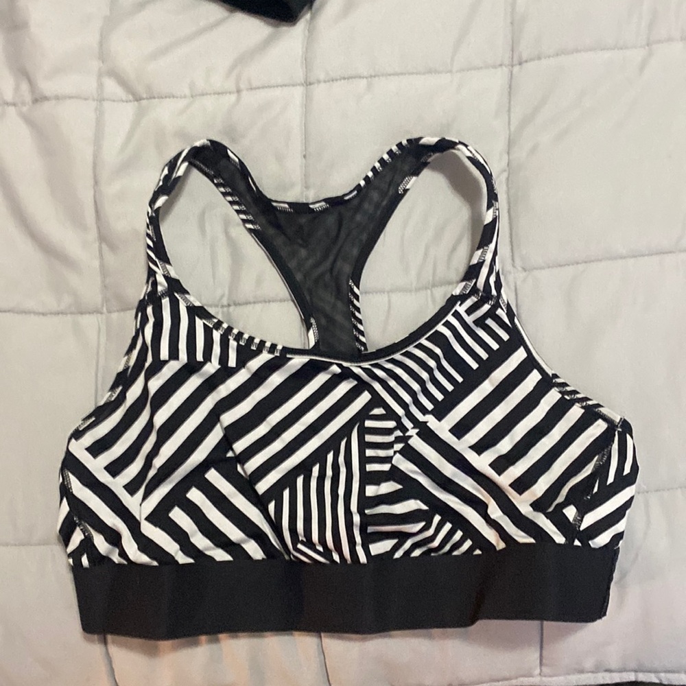 Victoria secret sports bra